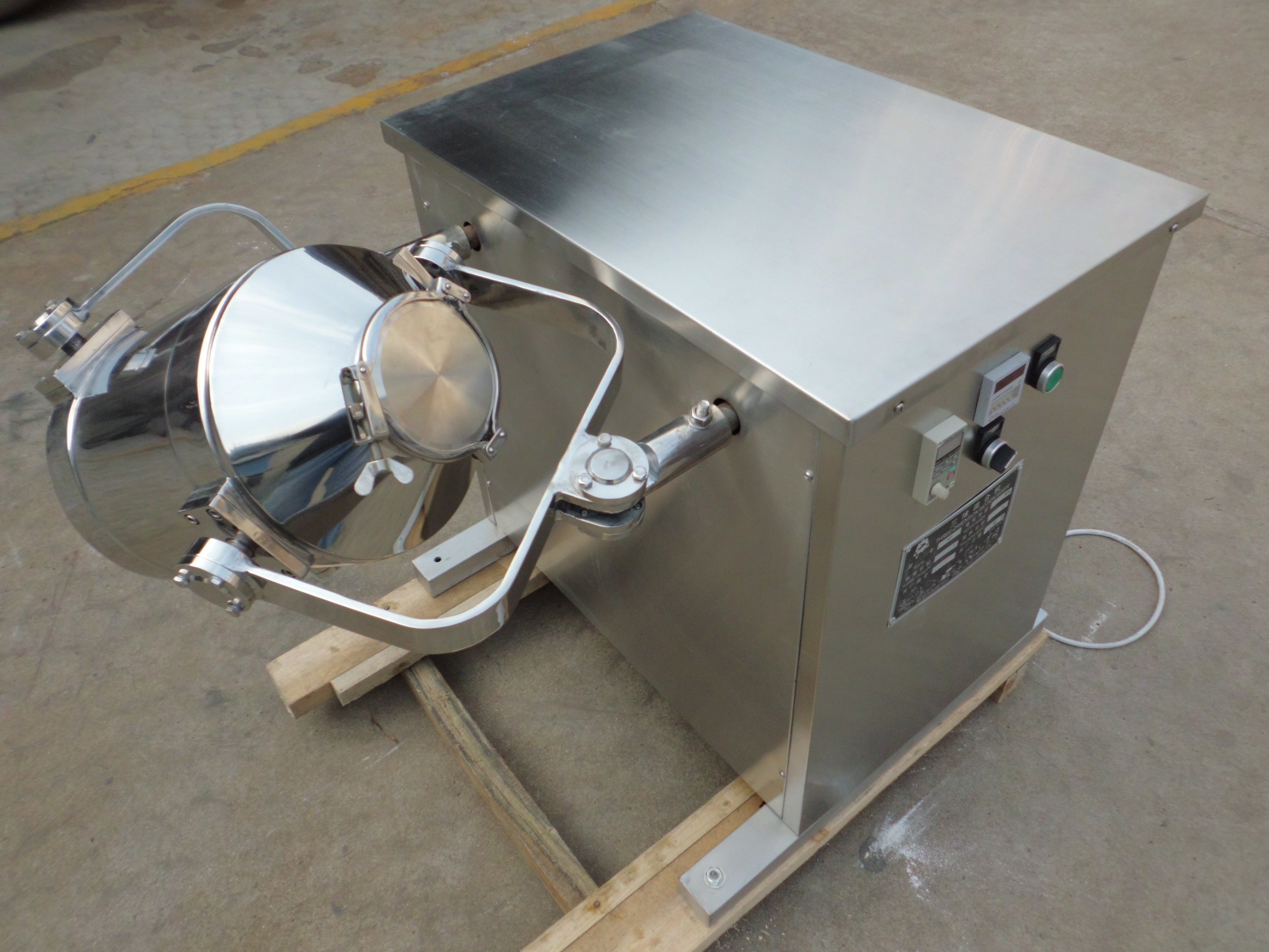 SBH-10三维混合机